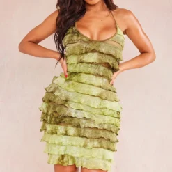 Shape Mini-robe Verte Ombrée Volantée à Dos Nu