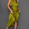 Robe Mi-longue Satinée Vert Sauge à Décolleté Plongeant Et Jupe Drapée -Jolie Vêtue Soldes Magasin 98fbcf2fa1dadc0647a0f8dca859e5f716d0be5d cnd2064 1