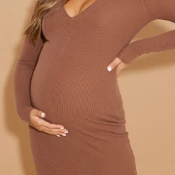 Maternité Mini-robe De Grossesse Chocolat à Col Polo Et Décolleté Plongeant -Jolie Vêtue Soldes Magasin 991bab9ee633f5b8f72e00ab59b6fac72025f609 cmz9804 4