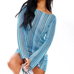 Robe Droite Texturée Bleue à Dos Arrondi Et Manches Flare -Jolie Vêtue Soldes Magasin 9cc9bd8e1c34e9da308901a50c1e9f643da83d51 cne6462 3