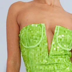 Petite Mini Robe Corset Moulante Vert Citron Fluo à Sequins 10 Petite Mini Robe Corset Moulante Vert Citron Fluo à Sequins -Jolie Vêtue Soldes Magasin 9e10c9dcd656dae41cf17ae327c2d8f797ef75d7 cnb3037 4