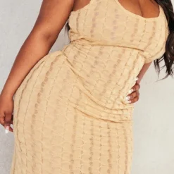 Plus Robe Longue Texturée Marron Clair Ajourée à Col Rond -Jolie Vêtue Soldes Magasin a296a63aa723b2c87acecefcd2e48561c7d70366 cnd4988 4