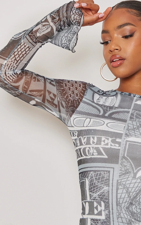 Robe Moulante à Imprimé Noir & Blanc En Mesh à Manches Longues 6 Robe Moulante à Imprimé Noir & Blanc En Mesh à Manches Longues – Image 4