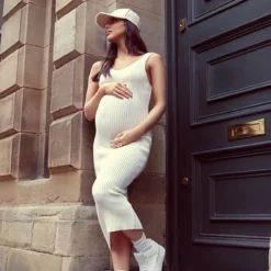 Maternité Robe De Grossesse Mi-longue Crème En Maille Tricot à Col En V