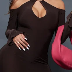 Shape Robe Nouée Très Moulante Chocolat à épaules Dénudées -Jolie Vêtue Soldes Magasin a96a104bd170fe37b2d48d90396efa2a1f5214de cnc4647 4