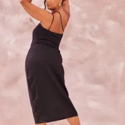 Plus Robe Mi-longue Noire Effet Lin à Bretelles Asymétrique -Jolie Vêtue Soldes Magasin aa57caf3c206b393bcb53cf7aaa523ca8ab73e25 cnd4925 2