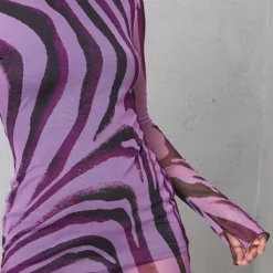 Robe Moulante En Mesh Violet Imprimé Zèbre à Ourlet Légèrement Volanté -Jolie Vêtue Soldes Magasin adf7a7e26f1571dafdb0eeed747449cb0880ce8a cnb9273 4