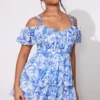 Petite Mini Robe Bleue En Mousseline De Soie Imprimé à Volants