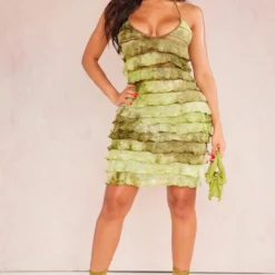 Shape Mini-robe Verte Ombrée Volantée à Dos Nu -Jolie Vêtue Soldes Magasin b055d16ac38dcac65cd81101a7b5ac2f7e1d8a0e cne3663 3