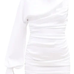 Robe Moulante En Maille Blanche à Manche Unique Et Fronces -Jolie Vêtue Soldes Magasin b2335abc6a2e2e47714d8a8da9619e5ad431822e cms6982 6