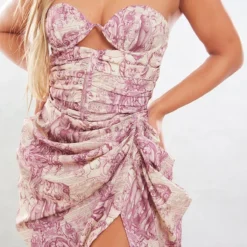 Robe Mi-longue Drapée Froncée Multicolore Imprimé Renaissance à Armatures -Jolie Vêtue Soldes Magasin b2d75339ce0a0de79ef1960bc5ea86b816c76cd0 cne1415 4