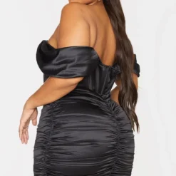 Plus Robe Moulante Satinée Structurée Noire à Armatures Et Jupe Froncée -Jolie Vêtue Soldes Magasin b3071cf36f96d034700f9b4942d2b9ad3a52b711 cmv1468 3