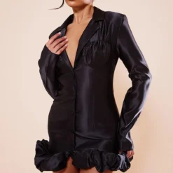 Robe Blazer Satinée Noire à Détail Buste Froncé Et Ourlet Volanté -Jolie Vêtue Soldes Magasin b319bb4e1141c43f0e3e391a96009e10139d14ee cnc2331 3