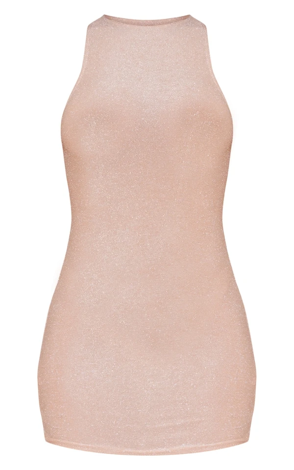 Mini Robe Moulante Dorée Métallisée à Dos Découpé 7 Mini Robe Moulante Dorée Métallisée à Dos Découpé – Image 5