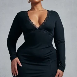 Plus Robe Droite Côtelée Noire à Détail Dentelle Et Ourlet Fendu -Jolie Vêtue Soldes Magasin b532df29cf4a0311ba1021d2405267edd392dfc8 cnc9739 3