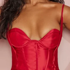 Robe Moulante Rouge Satinée à Corset Et Détail Bonnets -Jolie Vêtue Soldes Magasin bf5acd3f747b77761d6085e294a11c0b33e51d36 cnc7783 4