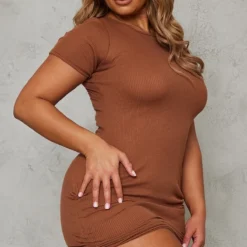 Logic Shape Robe Moulante Côtelée Marron Chocolat à Côtés Froncés Et Manches Courtes -Jolie Vêtue Soldes Magasin bfe23589ad77ea8caa6a42a039cacbd6754d96f5 cnd0639 4