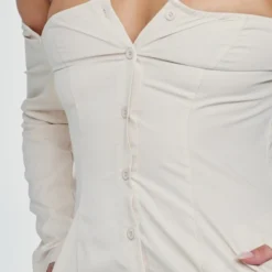 Robe Chemise Tissée Crème à Col Bardot Et Détail Poches -Jolie Vêtue Soldes Magasin c15595232da14362603d56e5d67897f2b1ffacb2 cnd1222 4