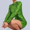 Petite Robe Très Courte Verte à Sequins Et épaulettes