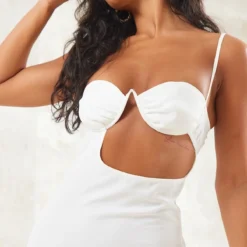 Robe Longue Blanche En Effet Lin à Côtés Découpés Et Armatures Détail Bretelles -Jolie Vêtue Soldes Magasin c641c9222534a43b1f7b17108bbfcb05ed4450c3 cne1405 4