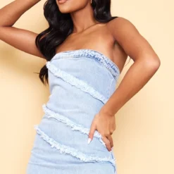 Tall Robe Bustier Mi-longue En Jean Bleu Clair Délavé -Jolie Vêtue Soldes Magasin c75657abb6d747c094b192a8a3820b4d90946d20 cnd0553 4