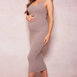 Maternité Robe De Grossesse Mi-longue En Maille Tricot Taupe à Col En V -Jolie Vêtue Soldes Magasin c84daaef96691038c9985ab1a950ce9da34637af cne7338 3