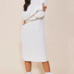 Petite Robe Pull Oversize Mi-longue Crème