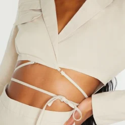 Robe Moulante Style Blazer Utilitaire Gris Pierre En Maille Tissée à Découpes Et Taille Nouée -Jolie Vêtue Soldes Magasin ca8b694ee73f898bde8a3173223e8fa0e9f55913 cms4898 6