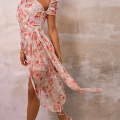 Robe Moulante Asymétrique En Mousseline De Soie Rose Fleurie à Drapé -Jolie Vêtue Soldes Magasin cc7e2de621fe85049578d751c81592c312f905b6 CMW3761 3