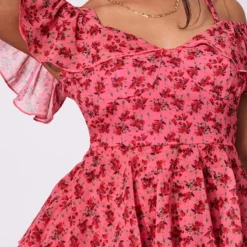 Petite Mini Robe Rose En Mousseline De Soie Imprimé Petites Fleurs à Volants -Jolie Vêtue Soldes Magasin cd88147a2d2b1b05335f3950df124bcf73c7d458 cnd3289 4