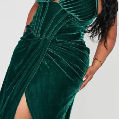 Robe Moulante En Velours Vert émeraude Décolletée à Détail Corset -Jolie Vêtue Soldes Magasin cefa19f1b55cff7c5b3071dd679affe7ecdad0df cna8365 4