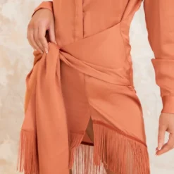 Robe Chemise Satinée Rouille à Détail Drapé Et Ourlet Frangé -Jolie Vêtue Soldes Magasin cff880acdf88b09645ba322bb6fd4301f0622f3e cnd7686 4