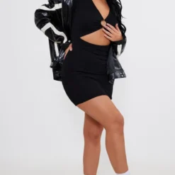 Robe Moulante Noire à Manches Courtes Et Buste élastique -Jolie Vêtue Soldes Magasin d03d52837c2614283e2f8a75fee25d48ed3e4d1c cnd4075 3