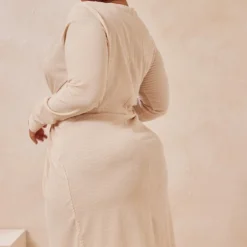 Plus Robe Texturée Gris Pierre à Devant Portefeuille -Jolie Vêtue Soldes Magasin d2c8e56a42c9b780ee391244d3e22fa67b78dca3 cmy4258 3