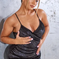 Shape Robe Moulante Portefeuille En Velours Noir à Paillettes -Jolie Vêtue Soldes Magasin d32dc0a46c0444ca37b811af60cdba32dbde42a8 cmv2693 5