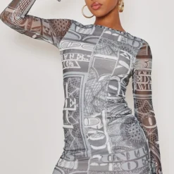 Robe Moulante à Imprimé Noir & Blanc En Mesh à Manches Longues 9 Robe Moulante à Imprimé Noir & Blanc En Mesh à Manches Longues -Jolie Vêtue Soldes Magasin d502a88d0a08c6665221b9a92005b5eb8fa1d637 cnb3516 3