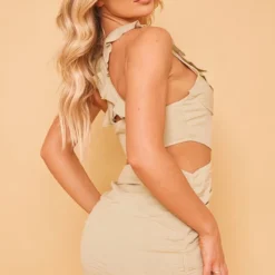 Robe Moulante Froncée Vert Sauge Effet Lin Nouée à Corset Et Volants -Jolie Vêtue Soldes Magasin d712742492ba2c4a46f0d414bc16cefadd1793ab cnd8854 2