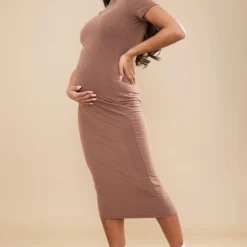 Maternité Robe De Grossesse Mi-longue En Jersey Chocolat à Manches Courtes