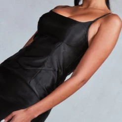 Robe Longue Satinée Noire à Bretelles -Jolie Vêtue Soldes Magasin dadc7c0d53a6891a3aefa729af6974354ed2d058 cnb7413 4