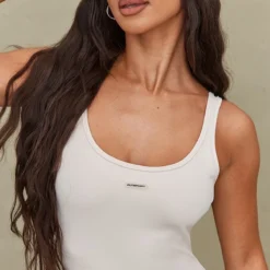 PRETTYLITTLETHING Petite Mini Robe Gris Pierre à Bretelles Et Slogan PLT Sport -Jolie Vêtue Soldes Magasin db2d904989e2d3caa5ffd2e20d154ccd14d0bcb7 cnd5379 4