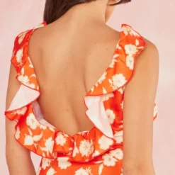 Robe Droite Satinée Fleurie Rouge à Volants Et Dos échancré -Jolie Vêtue Soldes Magasin dbdeb54625a2feed5af0ace2a02a924a51943650 cne1449 4