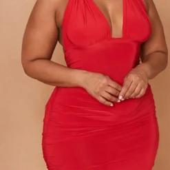 Plus Robe Très Moulante Froncée Rouge à Dos Nu Et Armatures -Jolie Vêtue Soldes Magasin dd6b20946bd5ca93a2361938d802a5b53ebd2e08 cmy6063 5