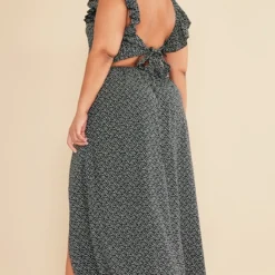 Plus Robe Longue Découpée Noire Fleurie -Jolie Vêtue Soldes Magasin df294db1cdbd3c5faaad28621fdaa2b2efc24f1a cnc9562 2