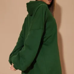 Robe Pull Oversize En Sweat Vert Forêt à Capuche -Jolie Vêtue Soldes Magasin e06d18a4dca617890f2c90419525d745c2ba14e2 cmv4109 3