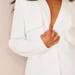 Robe Blazer Blanche Oversize à Manches Plissées Et Effet Superposé -Jolie Vêtue Soldes Magasin e2b1de29d2912cff45f21d1b3b94b60b1cf7cf10 cmy2161 5