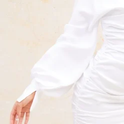 Robe Moulante En Maille Blanche à Manche Unique Et Fronces -Jolie Vêtue Soldes Magasin e55d1d1c769bc2684ff87ca94ef7d60bb4dff9b3 cms6982 5