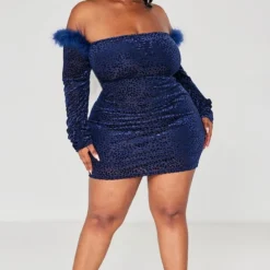 Plus Robe Bustier Bleu Marine Dévorée à épaules Dénudées Et Bordure En Fausses Plumes -Jolie Vêtue Soldes Magasin ec84b13334dfda66b2eb47a23c457b846df13a5c cna8343 1