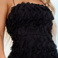 Robe Moulante Texturée Noire à Bretelles Spaghetti -Jolie Vêtue Soldes Magasin ed0a79363227bd872ff4fde65a29a6d4c013f0a6 cnd2020 4
