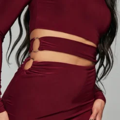 Robe Moulante Prune Foncé à Taille Découpée Et Anneaux -Jolie Vêtue Soldes Magasin edb5a2e109237ba22475c87e07b15c41bd2839e6 cnc2292 4