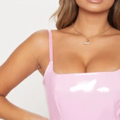 Robe Moulante En Similicuir Rose Tendre -Jolie Vêtue Soldes Magasin ef409571a737966be0cbef42a6bf77ae5265f337 clz6347 5